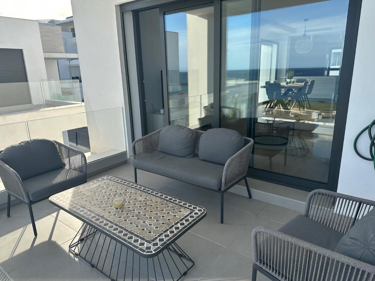 Modern Duplex In Alcaidesa Links II Daire Dış mekan fotoğraf